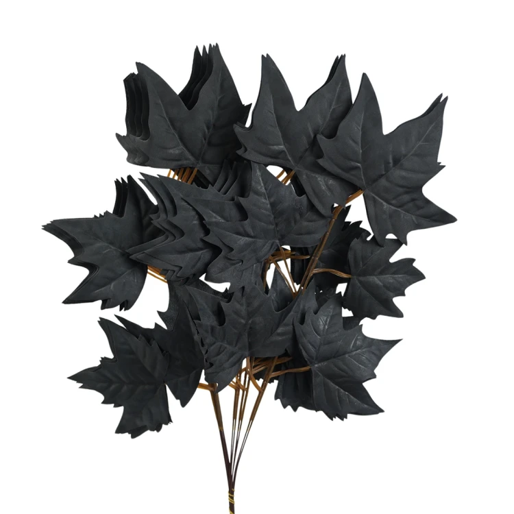 Sztuczny liść klonu w kolorze czarnym 55 cm