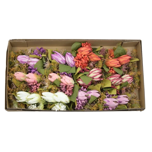 Karton bukietu chryzantemy z proteą mix kolorów 55 cm