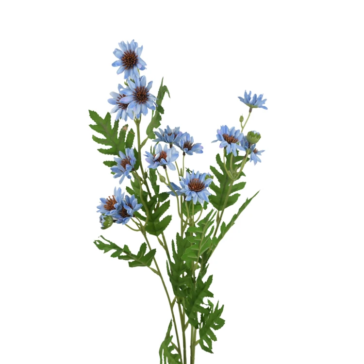 Kwiat sztuczny gałązka marcinków w kolorze jasno niebieskim 84 cm