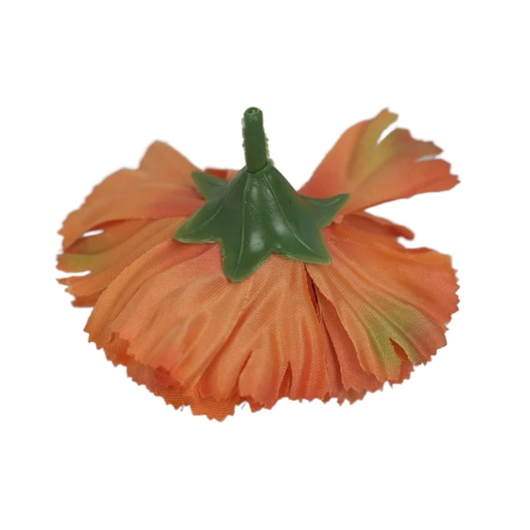 Sztuczny goździk w kolorze herbacianym 8 cm